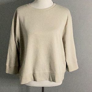 Zara Quarter Length Sleeve Crew Neck Size Large